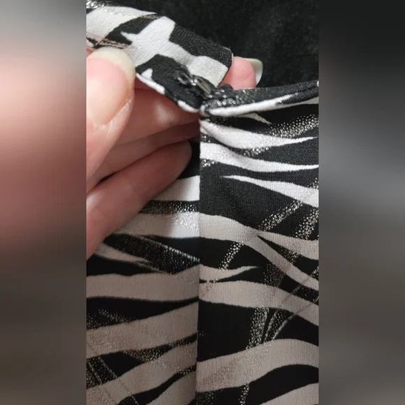 Dress #386 - Picture 10 of 12